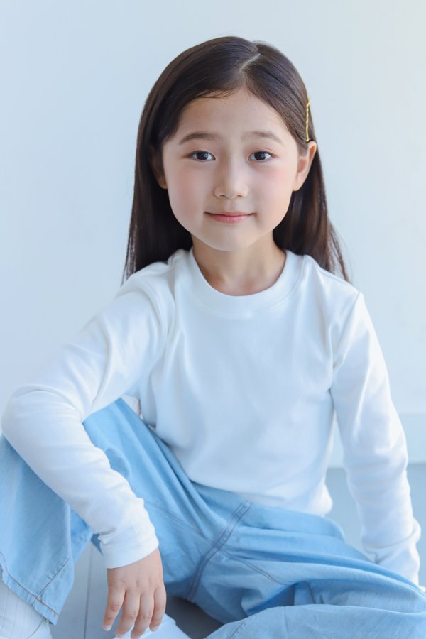 롤비 키즈모델 김나은 (유치부 여아)